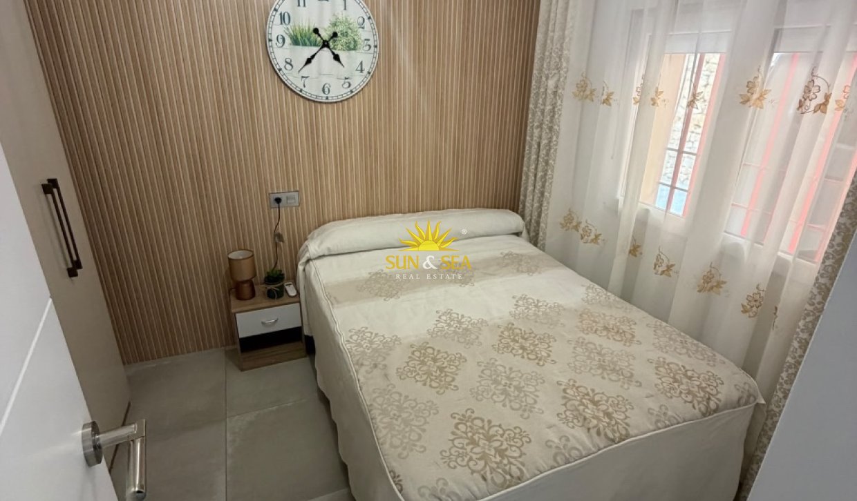 Location à long terme - Appartement - Benidorm