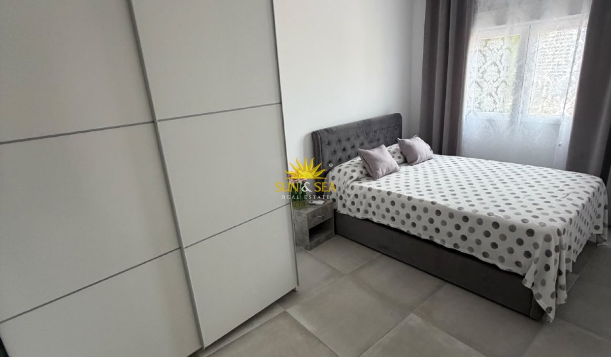 Location à long terme - Appartement - Benidorm