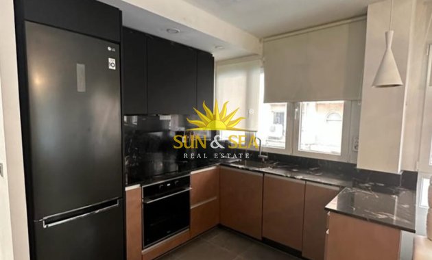 Location à long terme - Appartement - Alicante (Alacant)