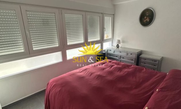 Location à long terme - Appartement - Alicante (Alacant)
