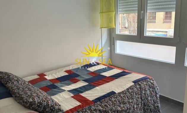 Location à long terme - Appartement - Alicante (Alacant)