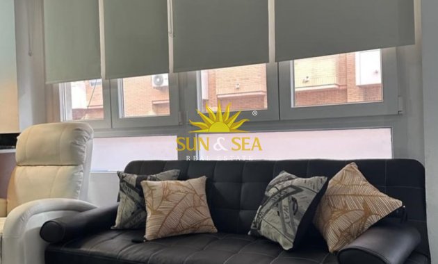 Location à long terme - Appartement - Alicante (Alacant)