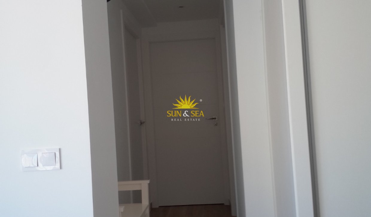 Location à long terme - Appartement - El Campello