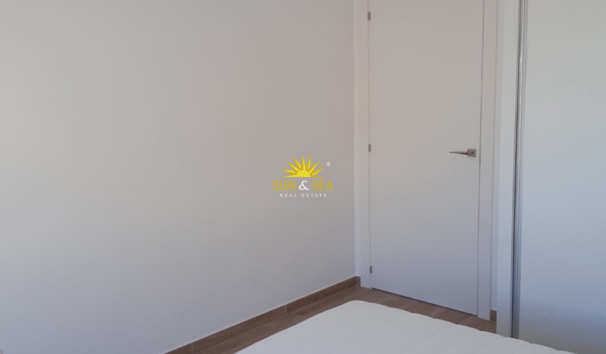 Location à long terme - Appartement - El Campello