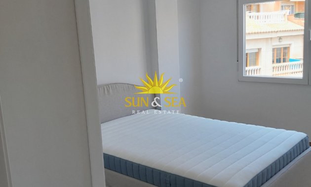 Location à long terme - Appartement - El Campello