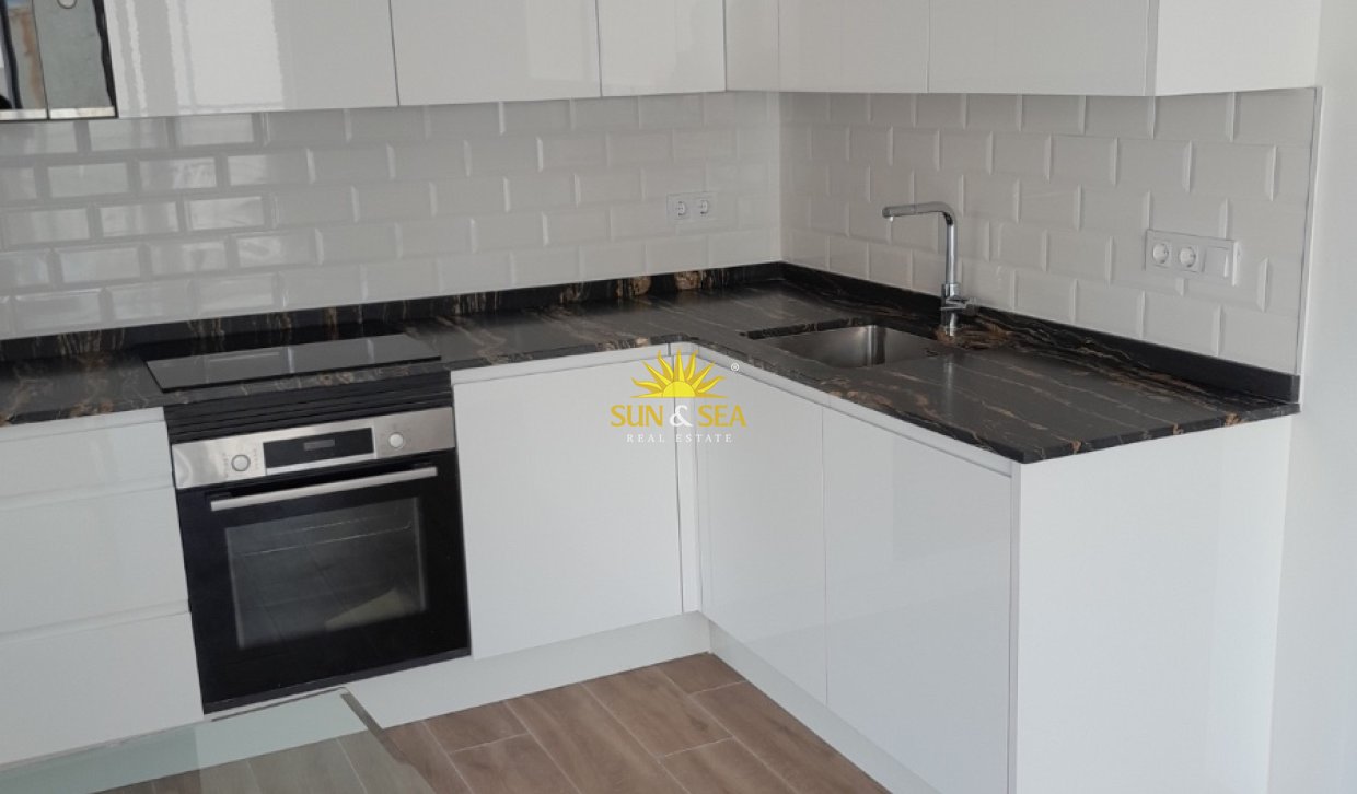 Location à long terme - Appartement - El Campello