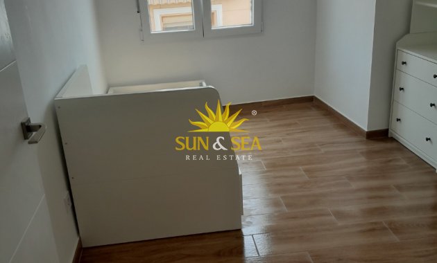 Location à long terme - Appartement - El Campello