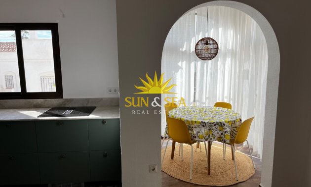 Alquiler a largo plazo - Apartamento - Torrevieja - torrevieja