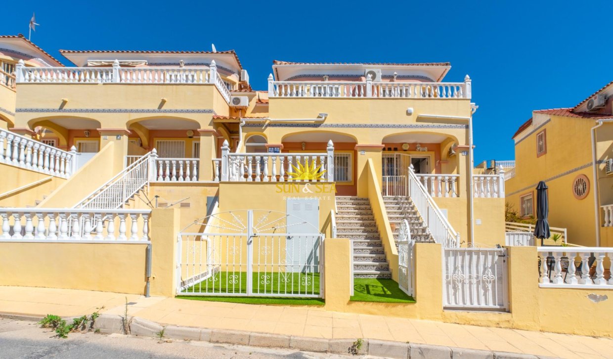 Revente - Villa / Semi détaché - Orihuela Costa - Lomas de Campoamor-Las Ramblas