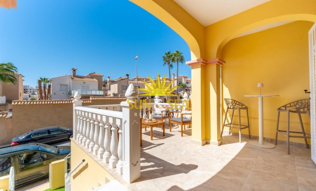 Revente - Villa / Semi détaché - Orihuela Costa - Lomas de Campoamor-Las Ramblas