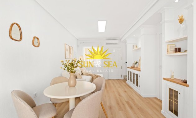 Revente - Villa / Semi détaché - Orihuela Costa - Lomas de Campoamor-Las Ramblas