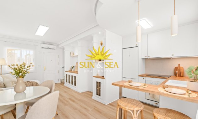Revente - Villa / Semi détaché - Orihuela Costa - Lomas de Campoamor-Las Ramblas