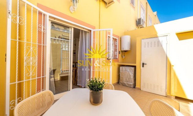 Revente - Villa / Semi détaché - Orihuela Costa - Lomas de Campoamor-Las Ramblas