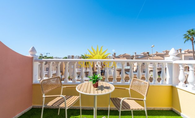 Revente - Villa / Semi détaché - Orihuela Costa - Lomas de Campoamor-Las Ramblas