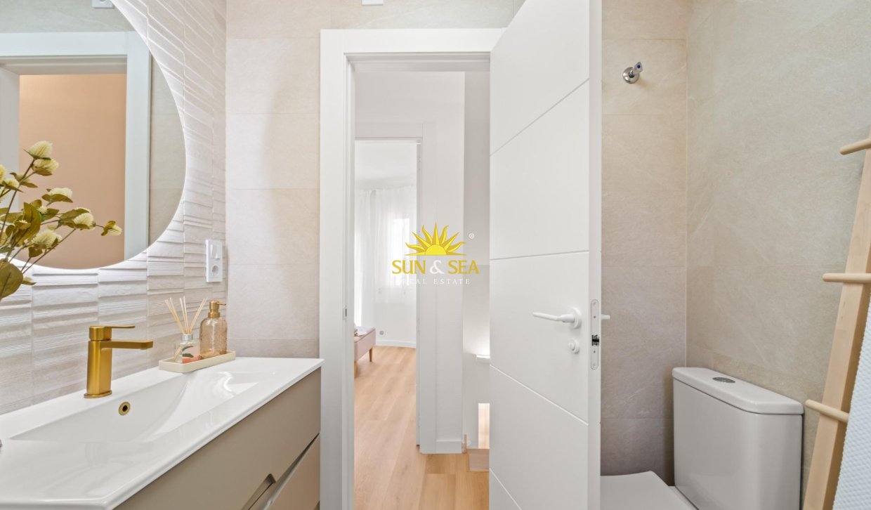 Revente - Villa / Semi détaché - Orihuela Costa - Lomas de Campoamor-Las Ramblas