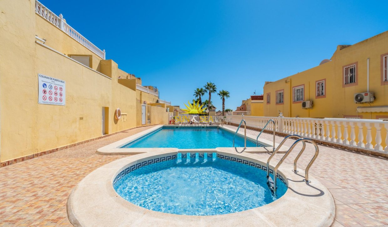 Revente - Villa / Semi détaché - Orihuela Costa - Lomas de Campoamor-Las Ramblas