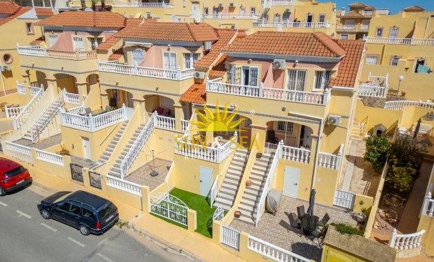 Revente - Villa / Semi détaché - Orihuela Costa - Lomas de Campoamor-Las Ramblas
