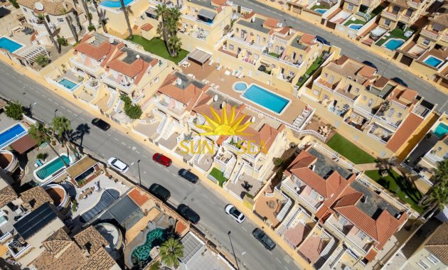 Revente - Villa / Semi détaché - Orihuela Costa - Lomas de Campoamor-Las Ramblas
