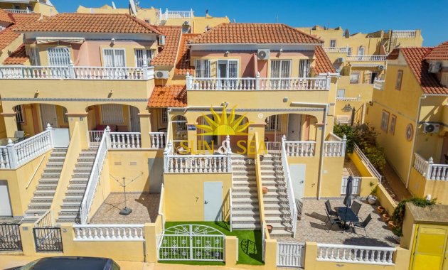Revente - Villa / Semi détaché - Orihuela Costa - Lomas de Campoamor-Las Ramblas