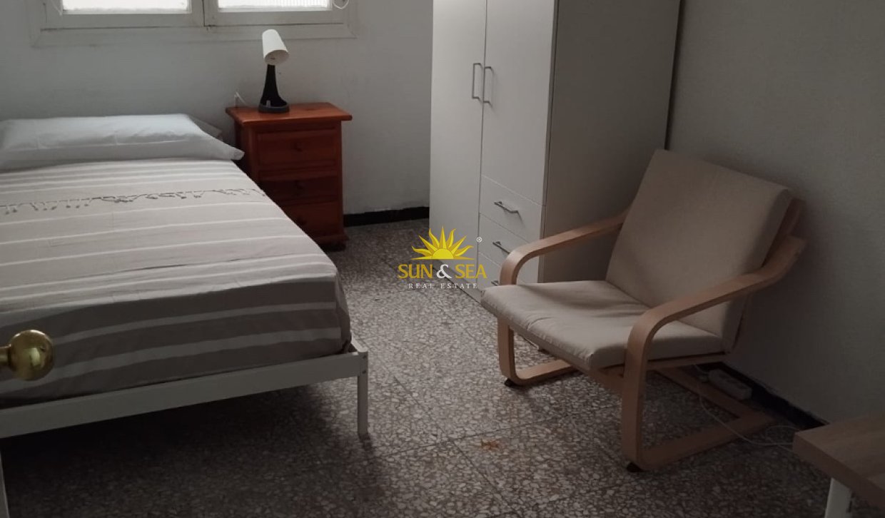 Location à long terme - Appartement - Alicante - La Florida