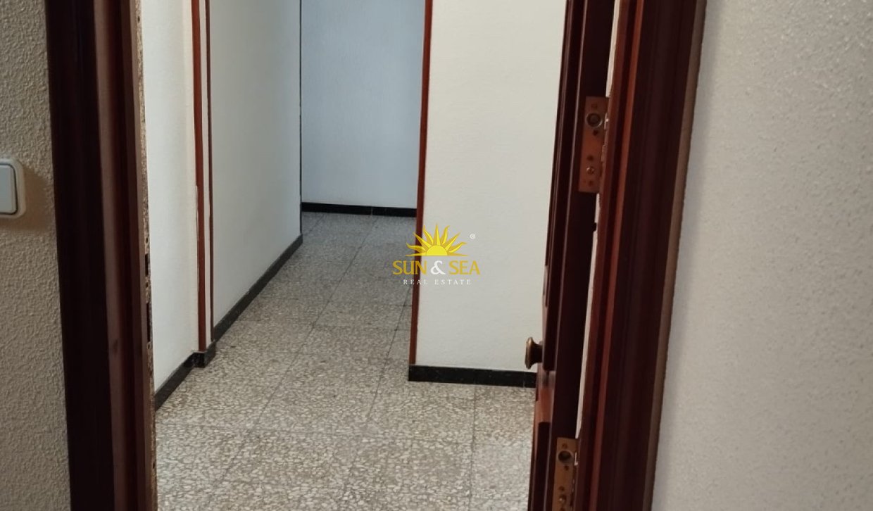 Location à long terme - Appartement - Alicante - La Florida