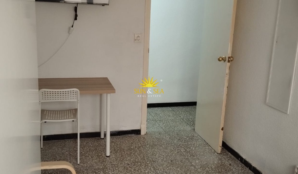 Location à long terme - Appartement - Alicante - La Florida