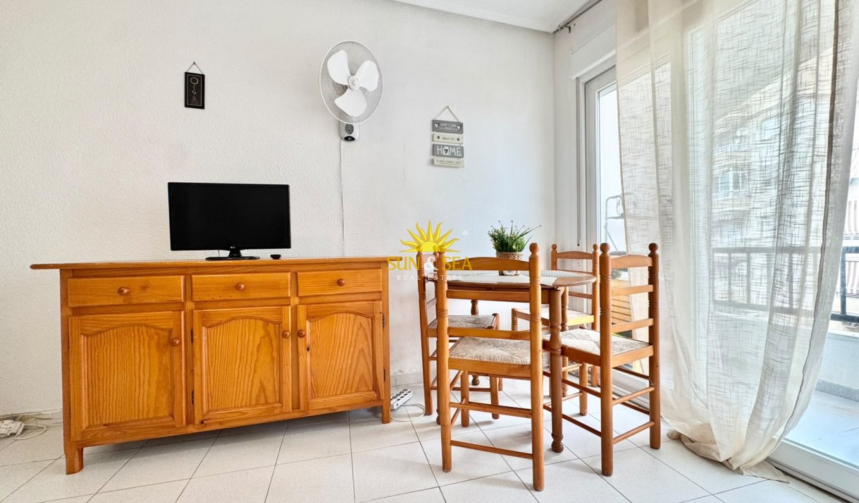 Location à long terme - Appartement - Torrevieja - Centro