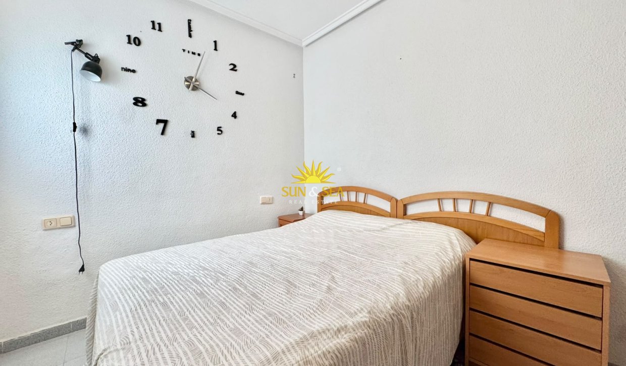 Location à long terme - Appartement - Torrevieja - Centro