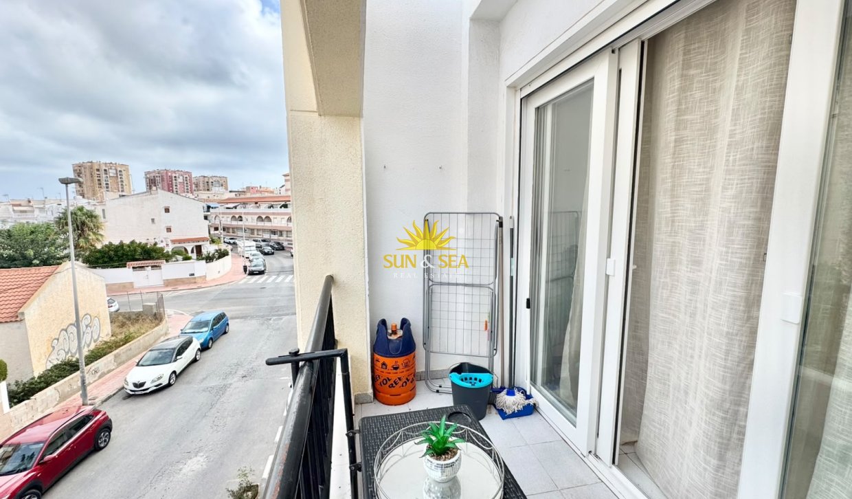 Location à long terme - Appartement - Torrevieja - Centro