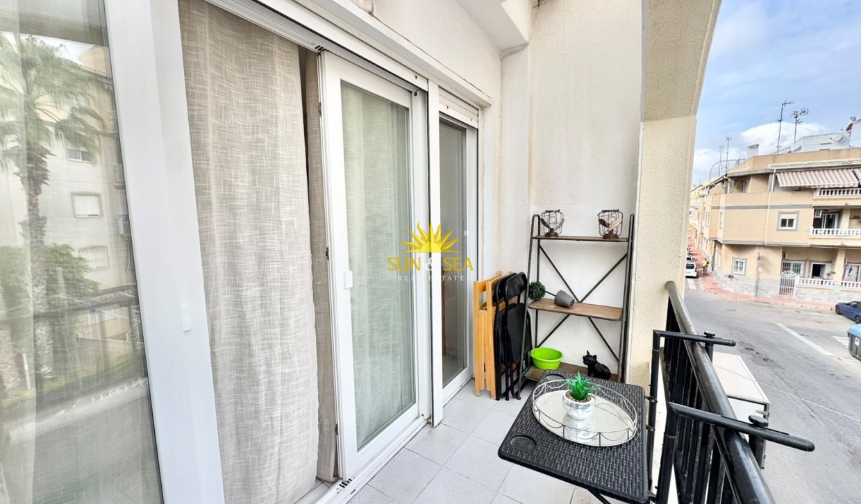 Location à long terme - Appartement - Torrevieja - Centro