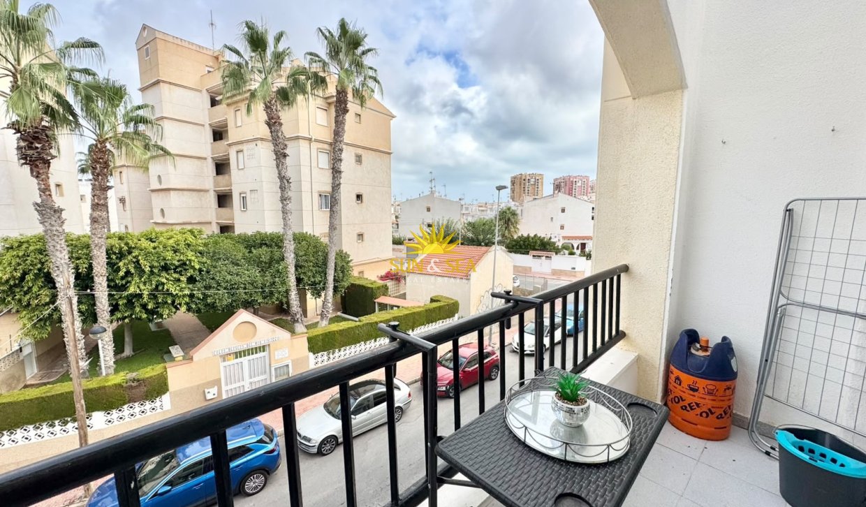 Location à long terme - Appartement - Torrevieja - Centro
