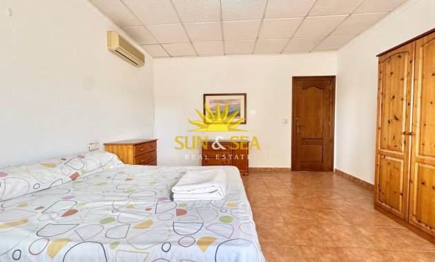 Location à long terme - Duplex - Dolores