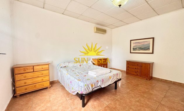 Location à long terme - Duplex - Dolores