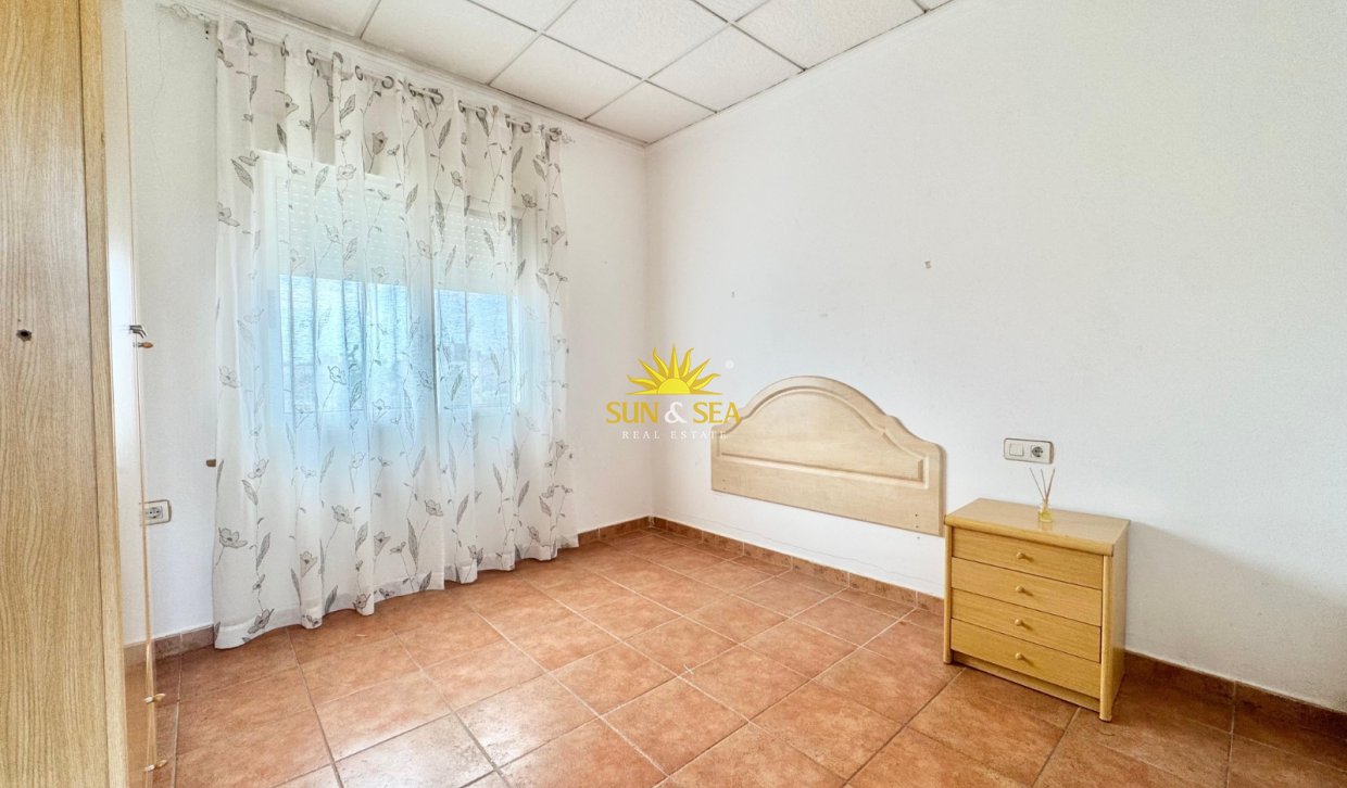 Location à long terme - Duplex - Dolores
