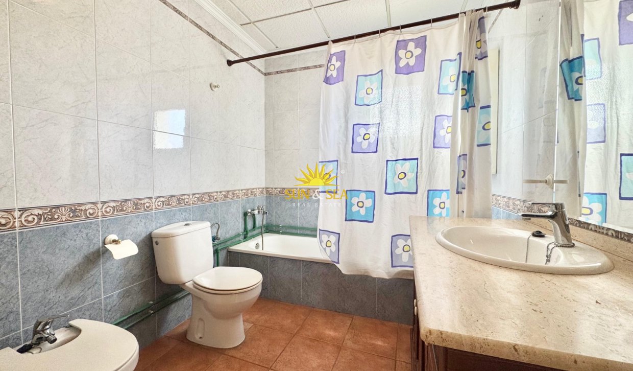 Location à long terme - Duplex - Dolores