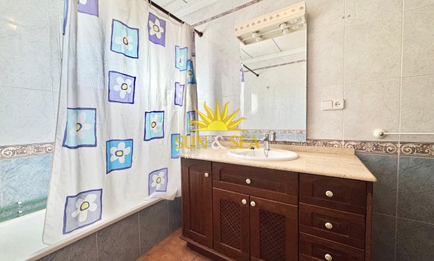 Location à long terme - Duplex - Dolores
