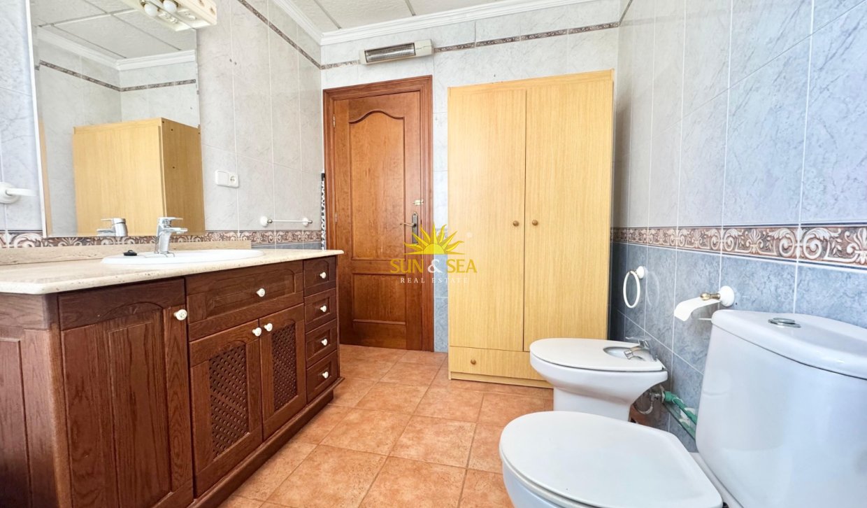 Location à long terme - Duplex - Dolores