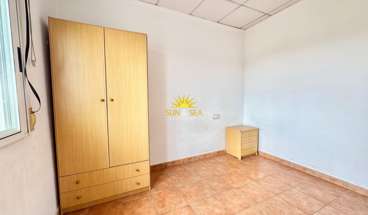 Location à long terme - Duplex - Dolores