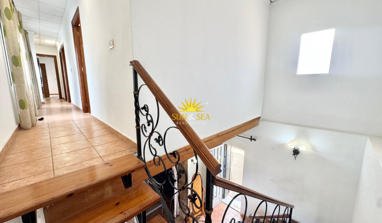 Location à long terme - Duplex - Dolores
