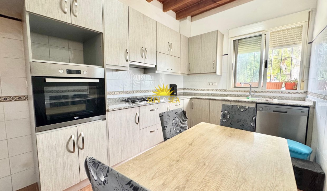 Location à long terme - Duplex - Dolores