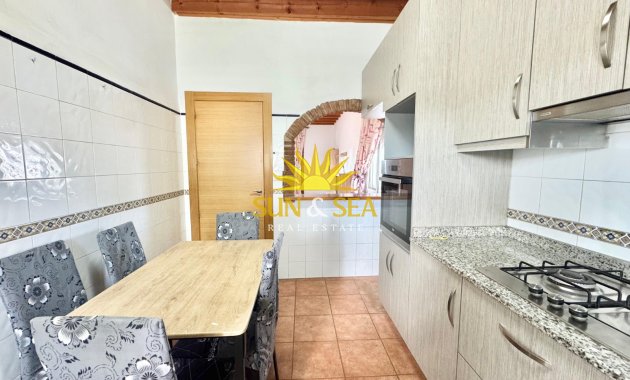 Location à long terme - Duplex - Dolores