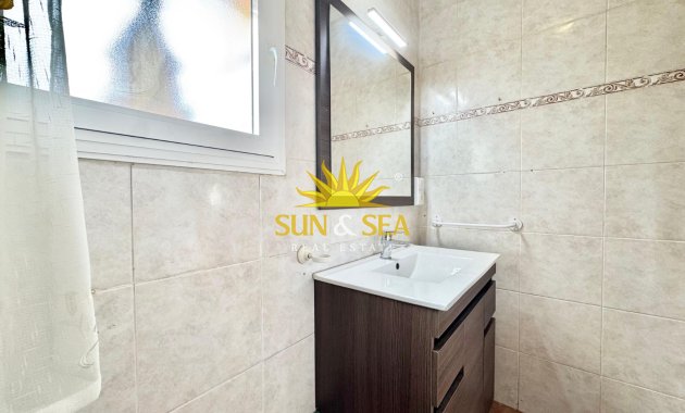 Location à long terme - Duplex - Dolores