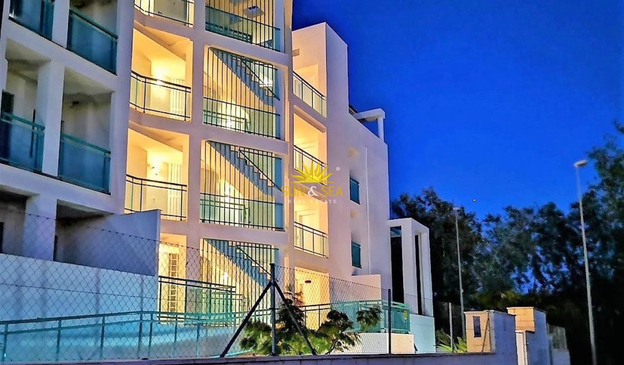 Location à long terme - Appartement - Denia