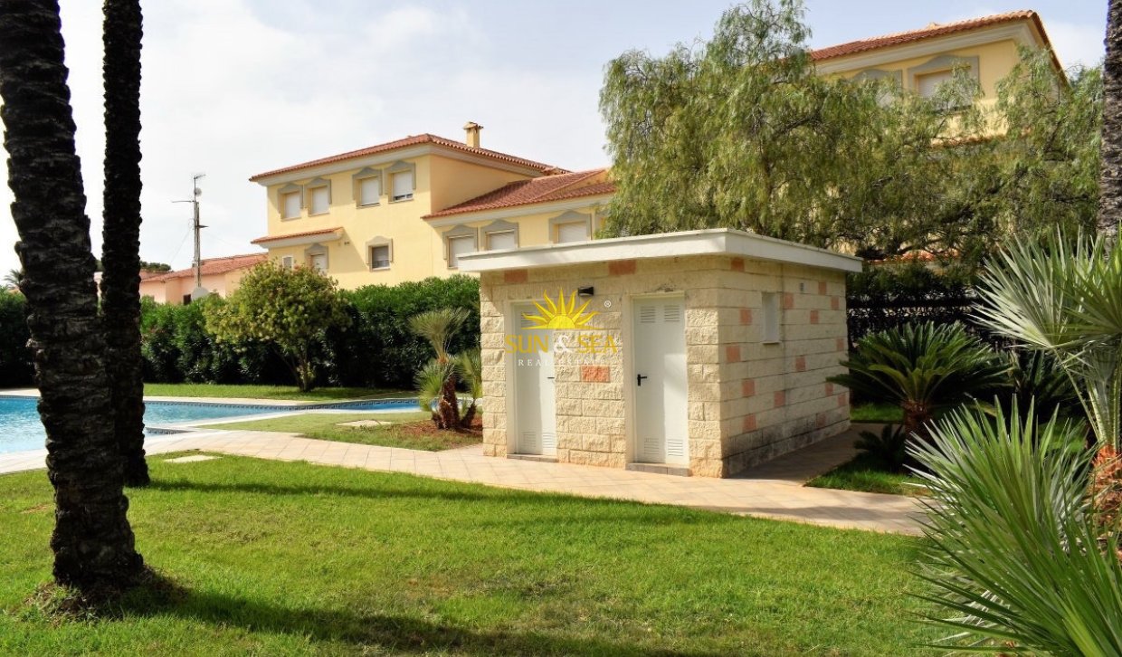 Location à long terme - Appartement - Denia