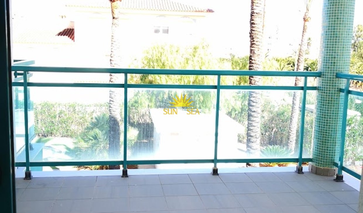 Location à long terme - Appartement - Denia