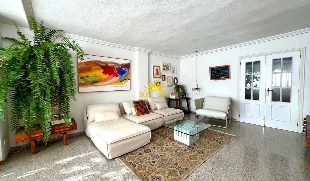 Location à long terme - Appartement - Alicante - La Florida