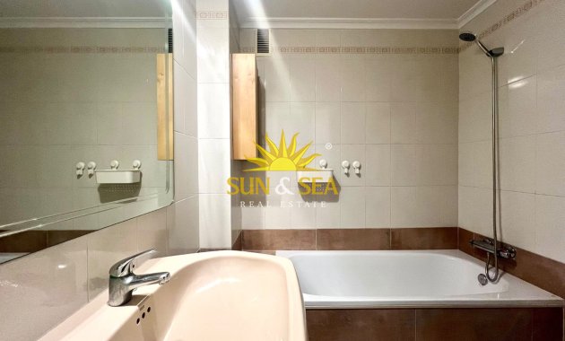 Location à long terme - Appartement - Alicante - La Florida