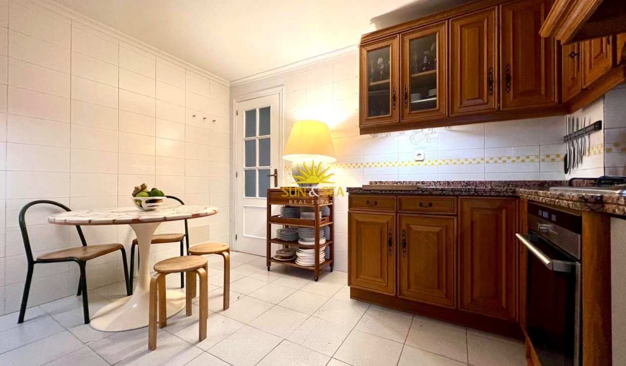 Location à long terme - Appartement - Alicante - La Florida