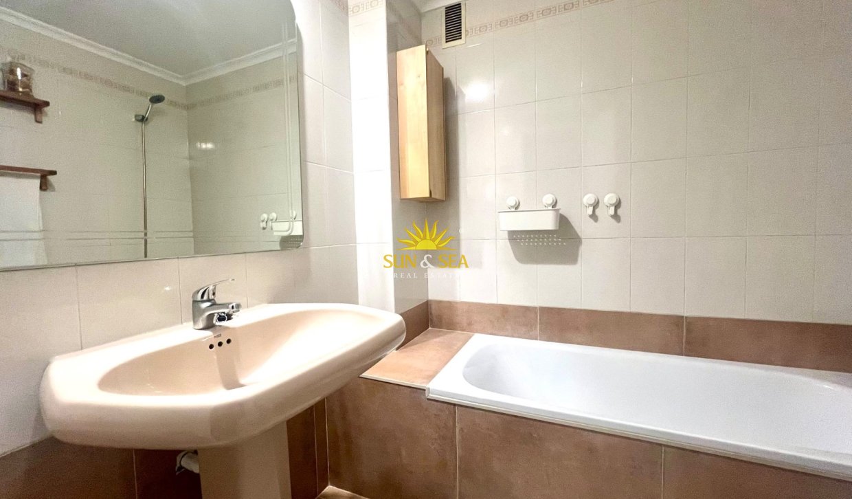 Location à long terme - Appartement - Alicante - La Florida