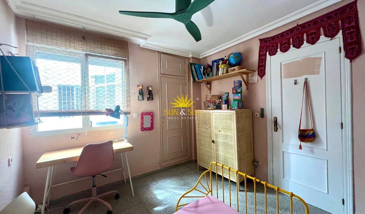 Location à long terme - Appartement - Alicante - La Florida